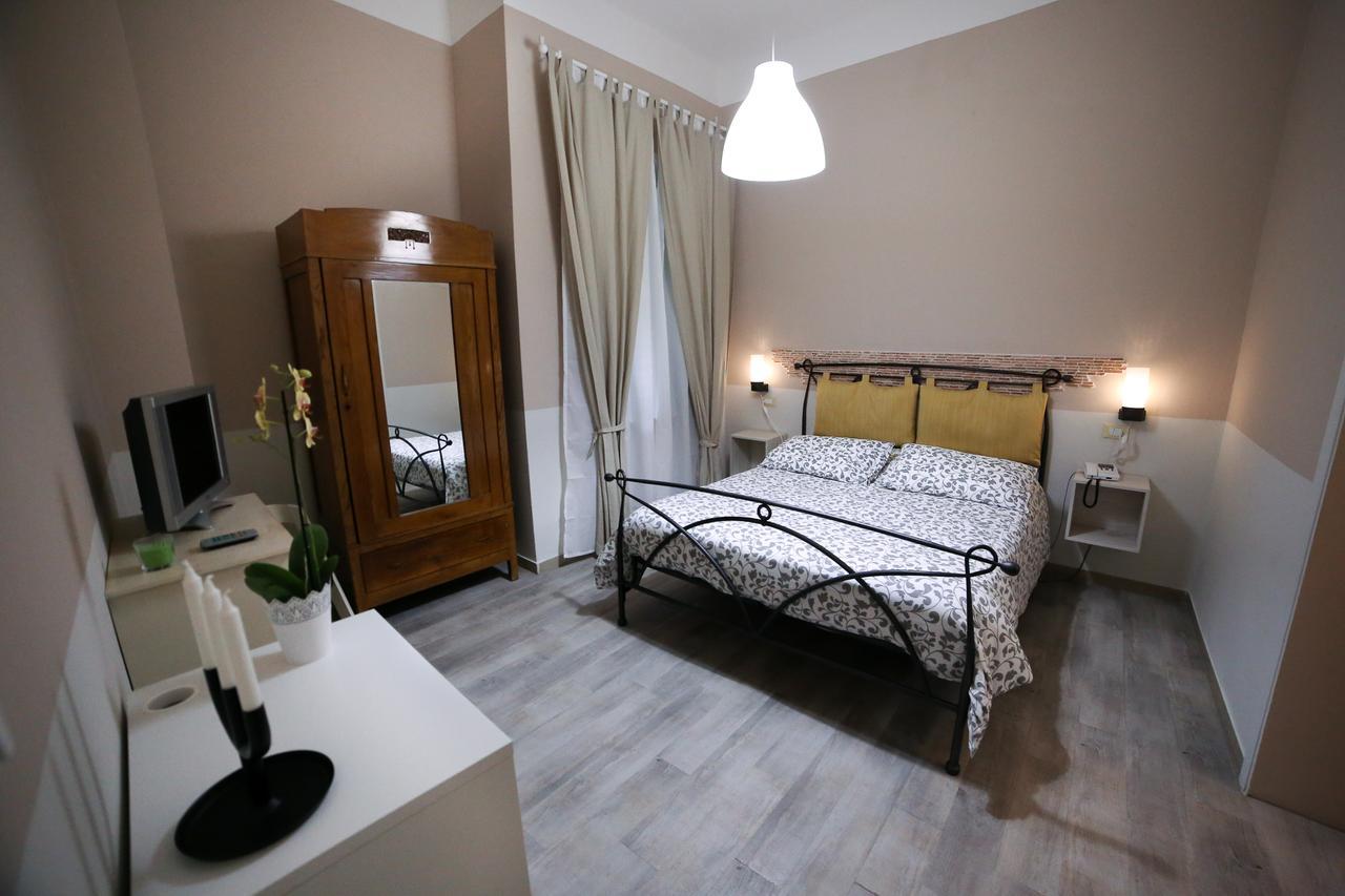 Albergo Livorno Кашіана-Терме Екстер'єр фото