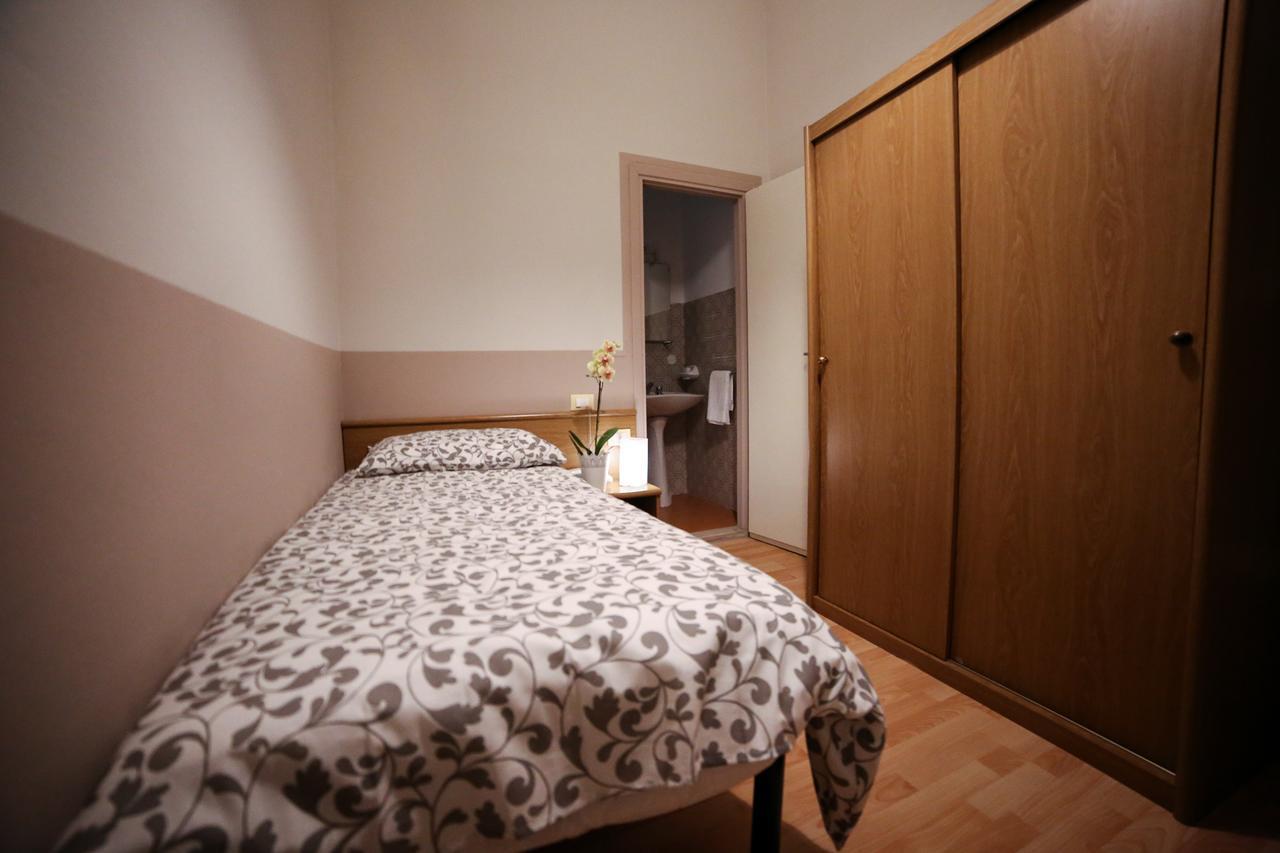 Albergo Livorno Кашіана-Терме Екстер'єр фото