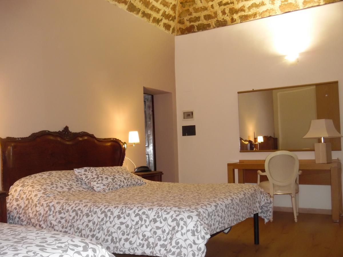 Albergo Livorno Кашіана-Терме Екстер'єр фото
